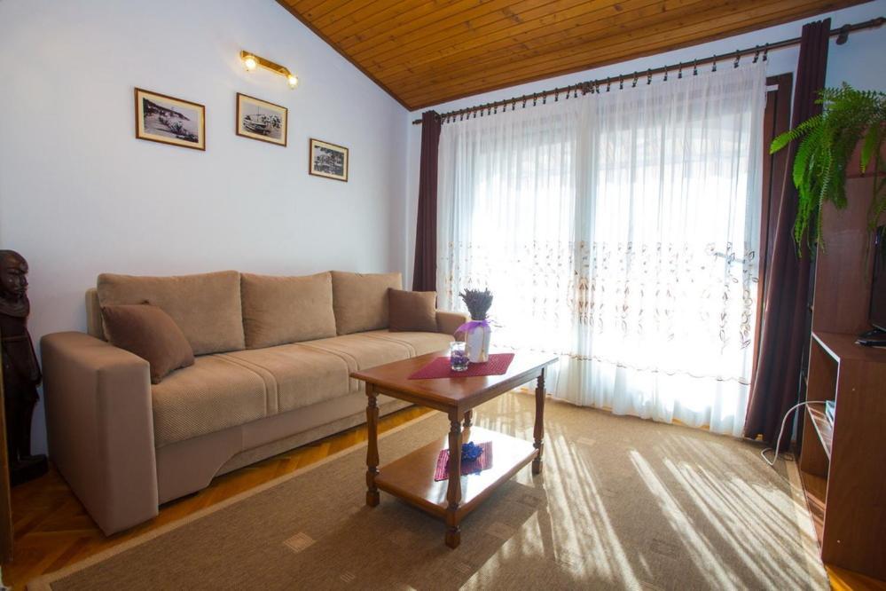 Apartments Tanja Подгора Экстерьер фото